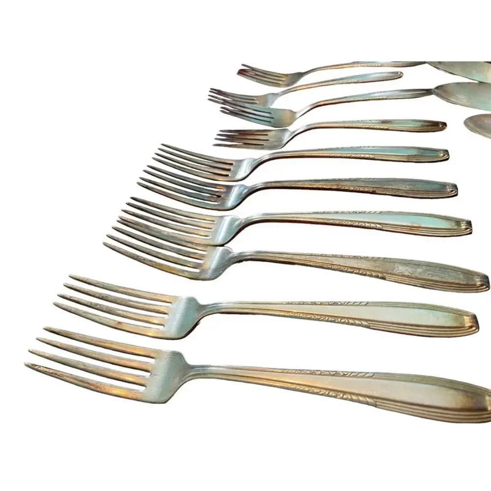 Harmony House Serenade Vintage Silver Plate 36 Piece Set